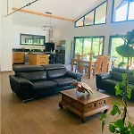 Piscine Chauffee Et Ideale Pour Famille Et Amis Villa